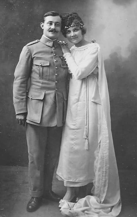 Photo ancienne d'un couple d'amoureux - Mariage